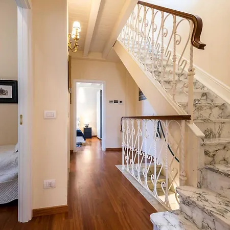 Luxury Fiammetta Near Beach فياريجيو