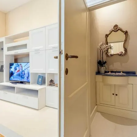 Luxury Fiammetta Near Beach * فياريجيو